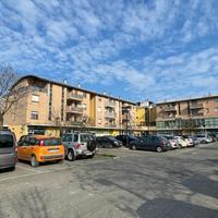 NEGOZIO A CARPI