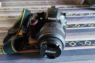 Nikon D3200 perfettamente funzionante e integra 