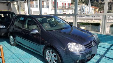 Volkswaghen Golf 2.0 TDI 4 Motion