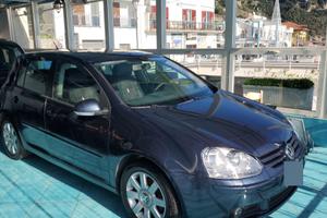 Volkswaghen Golf 2.0 TDI 4 Motion
