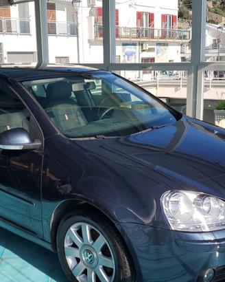 Volkswaghen Golf 2.0 TDI 4 Motion