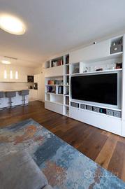 Appartamento di 133 m² con 4 locali e box auto a D