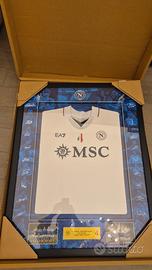 Maglia del Napoli in cornice 4° scudetto