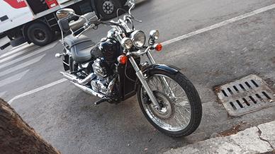 Honda Shadow 750