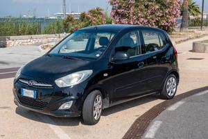 HYUNDAI i10 1ª serie - 2011