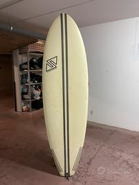 Tavola da surf 6.10 60L fatta su misura