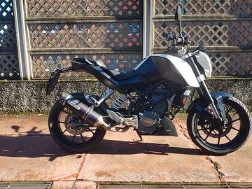 ktm duke 125 (2016)