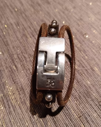 Bracciale “Uno de 50”in cuoio