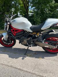 Ducati Monster 821