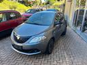 lancia-ypsilon-hybrid-gold