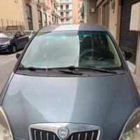 Lancia Musa 1.3 Multijet 