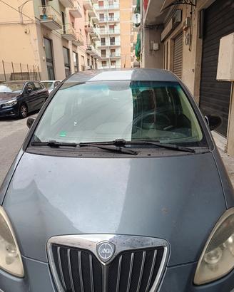 Lancia Musa 1.3 Multijet 