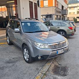Subaru Forester 2.0 MT GPL