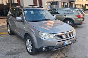 Subaru Forester 2.0 MT GPL