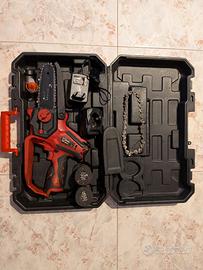 Motosega a batteria