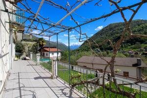 Casa Indipendente Schignano [Cod. rif 3143189VRG]