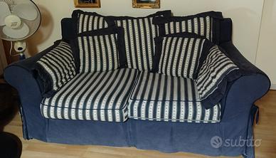 Divano vintage a righe bianco blu sfoderabile