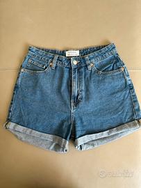 Bermuda jeans