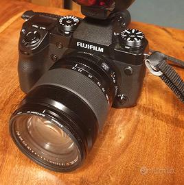 Macchina foto Fuji Mirrorless X H1+ obbiettivo Fuj