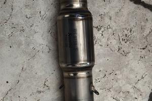 link pipe Akrapovic in titanio per rsv4