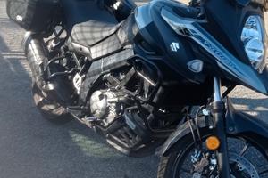  Suzuki V-Strom 650