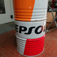 Fusto olio vuoti