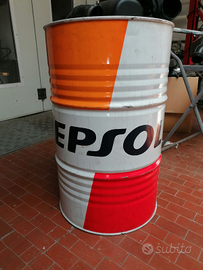 Fusto olio vuoti
