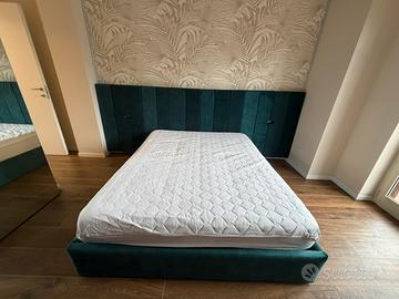 Letto matrimoniale contenitore verde petrolio