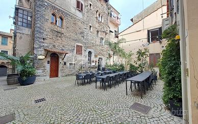 Appartamento nella suggestiva Piazza Campo dei Fio
