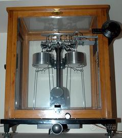 Bilancia Analitica di precisione