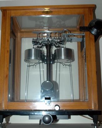 Bilancia Analitica di precisione