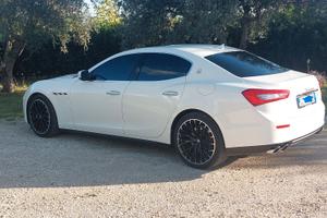 MASERATI GHIBLI 250 CV