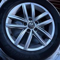 Cerchi Audi VW   6.5x16 Originali + pneumatici