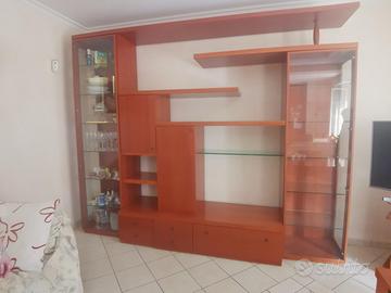 mobile soggiorno completo di tavolo e sedie