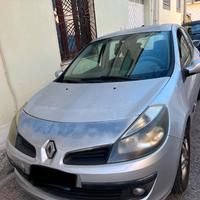 Renault Clio 1.5 dCi 2006 – Diesel, 5 porte, marci