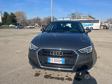 Audi A3 1.6 TDI Sportback STronic