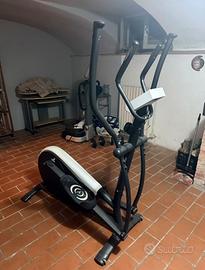Ellittica Domyos usata