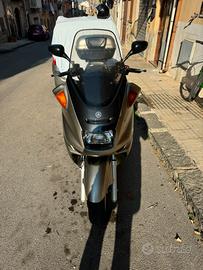 Scooter Yamaha Majesty 250 4t