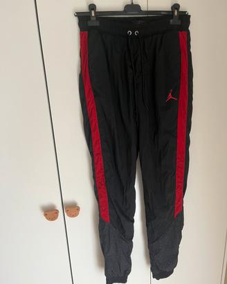 Tuta acetata Jordan