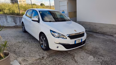 Peugeot 308 - BERLINA -
