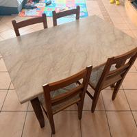 TAVOLO E SEDIE SCAVOLINI