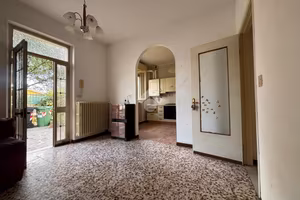 3 LOCALI A ORZINUOVI