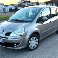 Renault Modus Grand 1.5 dCi 85CV Dynamique