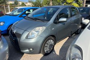 TOYOTA YARIS 1.3 BENZ 87CV AUTOMATICA 5P