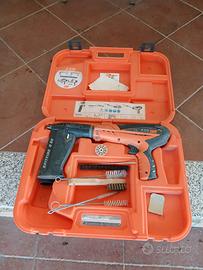 n 2 pistole sparachiodi SPIT per legno e cemento