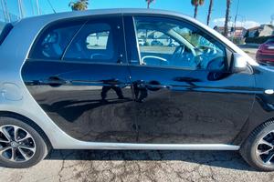 SMART FORFOUR 1,0 BENZINA 70 CV X NEOPATENTATI DOP