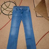 Jeans della marca Colins