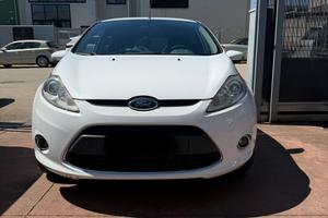 Ford Fiesta 2011 1.4tdcj keyless