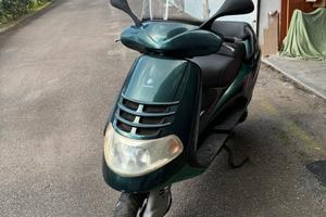 Piaggio Hexagon  GT 250