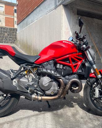 Ducati Monster 821 2018